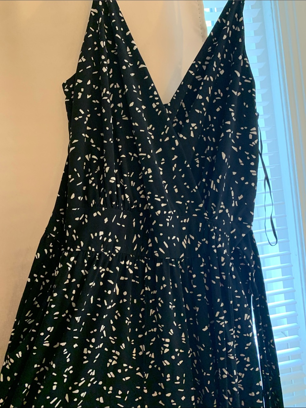VGUC Kaileigh Jumpsuit size small - Picture 3 of 4